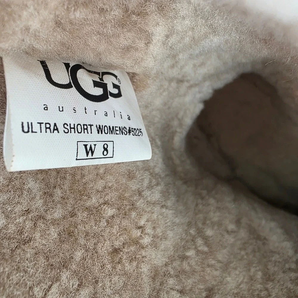 UGG Australia Ultra Short Chestnut Sheepskin Wool Boots Womens 8 Brown 5225